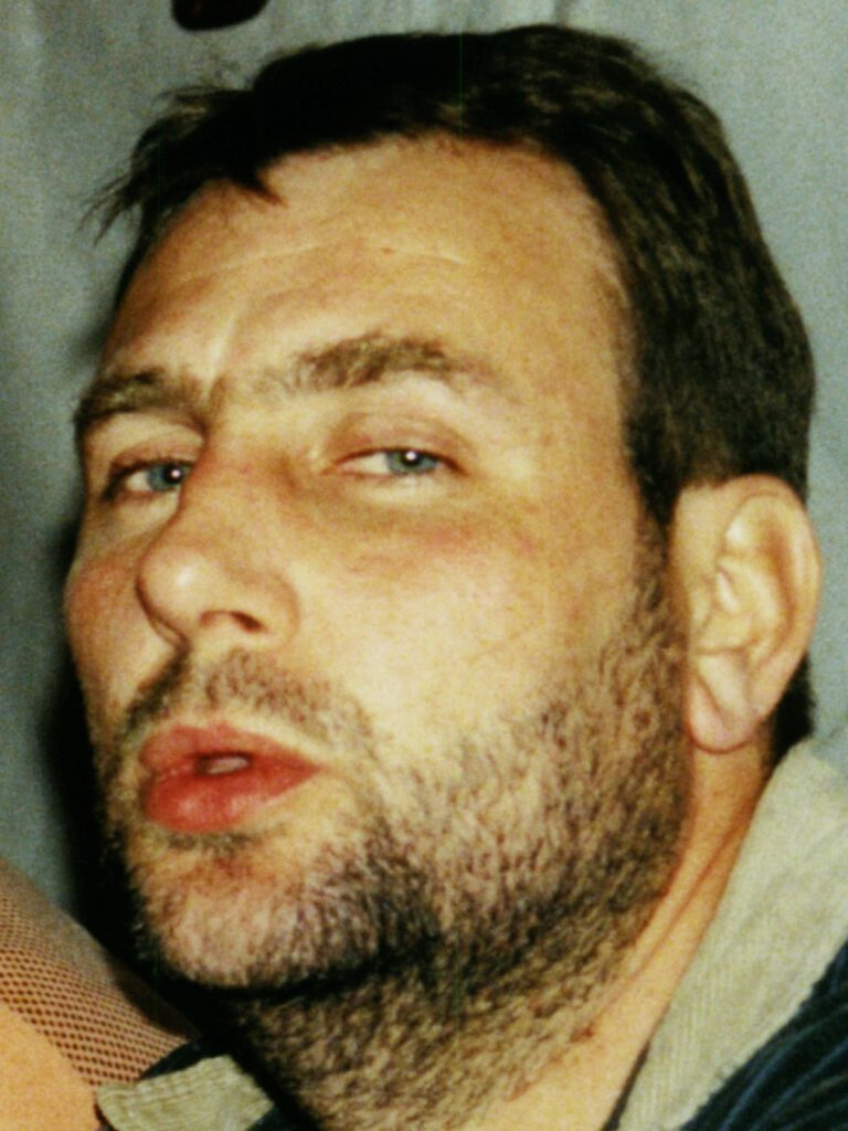 Dieses Bild hat ein leeres Alt-Attribut. Der Dateiname ist 1rplack2-34-768x1024.jpg